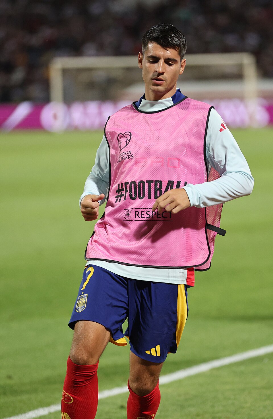 Álvaro Borja Morata Martín (born 23 October 1992) is a Spanish professional footballer who plays as a forward for Serie A club Como, on loan from AC Milan.…