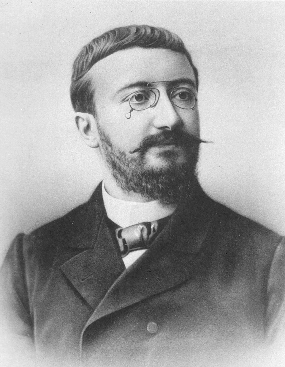 Alfredo Benet Junior (July 11, 1857 – October 18, 1911)