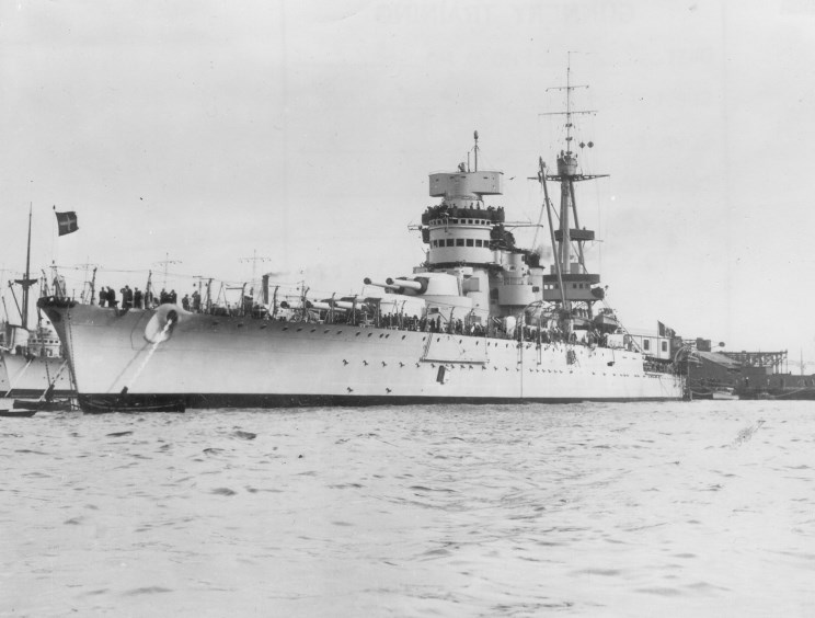 Italian battleship Giulio Cesare