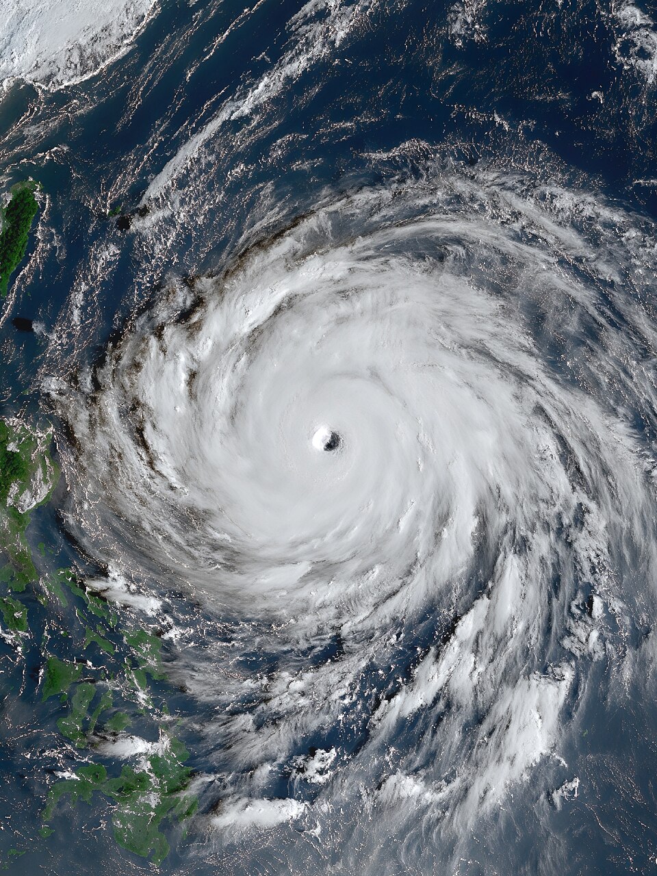 Violent Typhoon Champi (Rosal) during its peak intensity east of the philippines early on October 20, 2026 (October 21 locally)