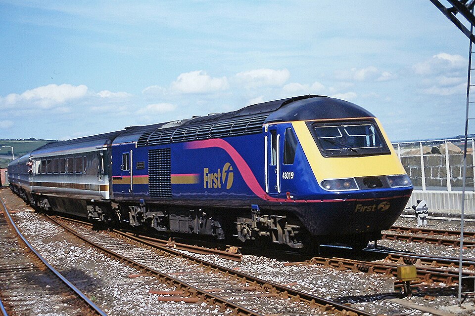 Class 43 43019 Penzance 28-06-2003
