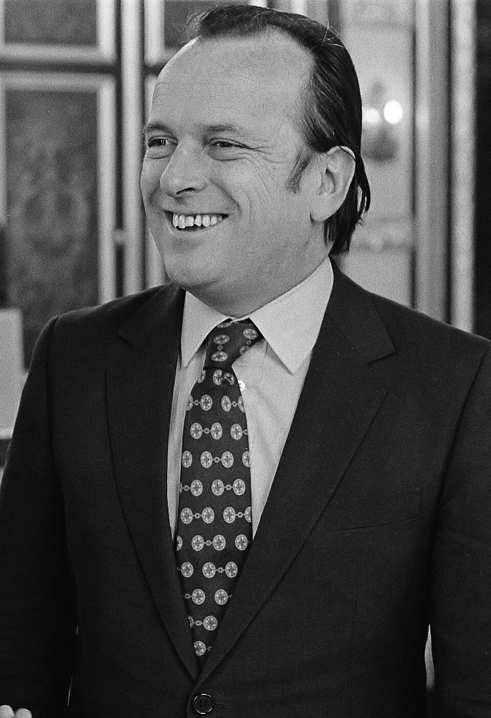 Van Agt ontving Portugese regeringsdelegatie onder leiding van Pinto Balsemao in Den Haag. Van Agt (l.) en Pinto Balsemao 25 februari 1982