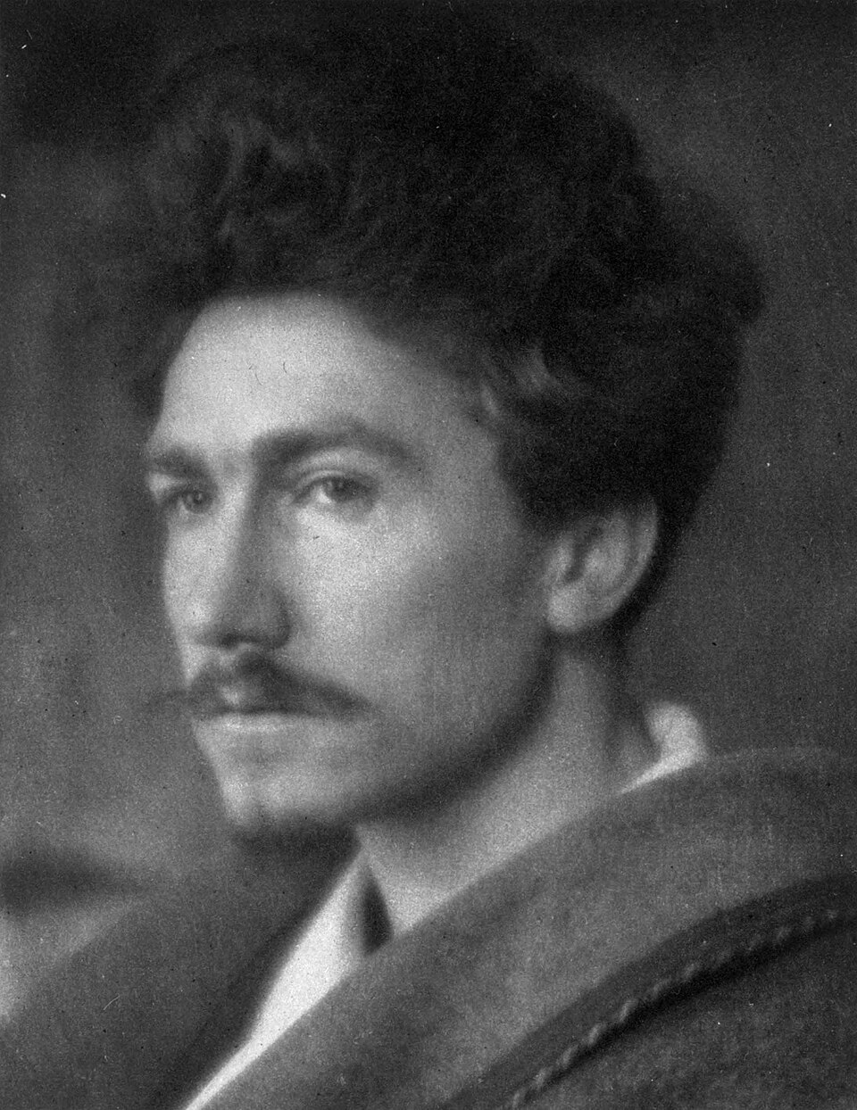 Ezra Pound , taken in London on 22 October 1913 by Alvin Langdon Coburn. It became the frontispiece of Pound's Lustra (1916). It was also published in…