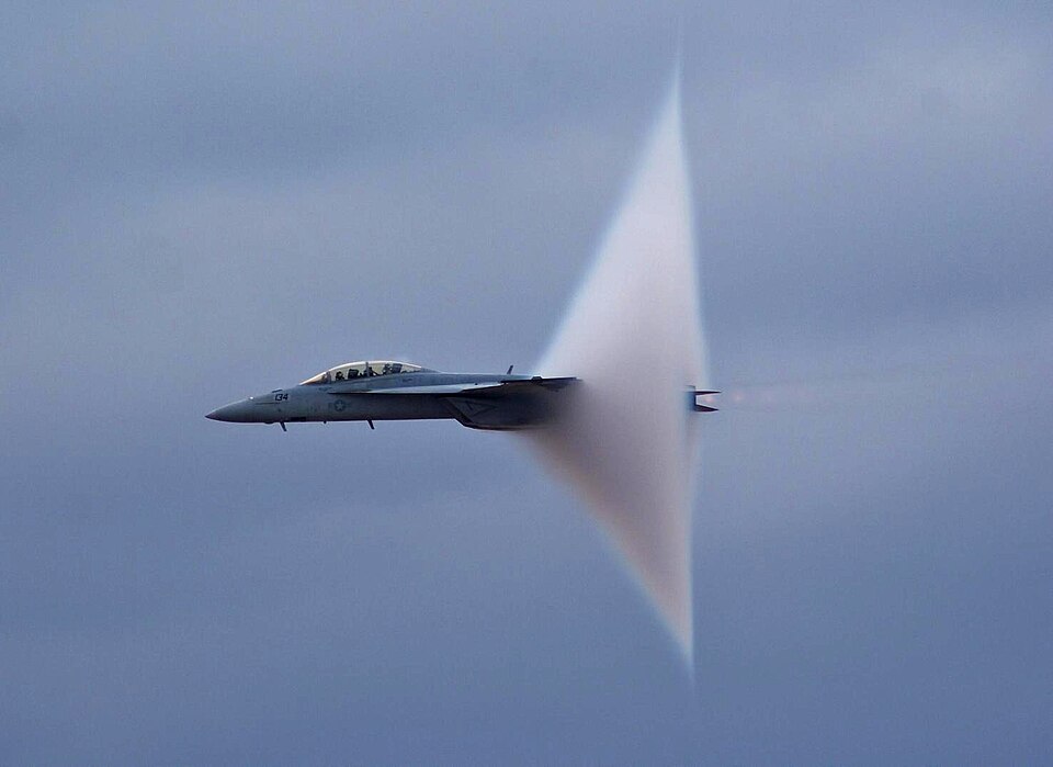 F/A-18F Super Hornet of VFA-122 Flying Eagles flying close to the speed of sound at the 2008 MCAS Miramar air show.