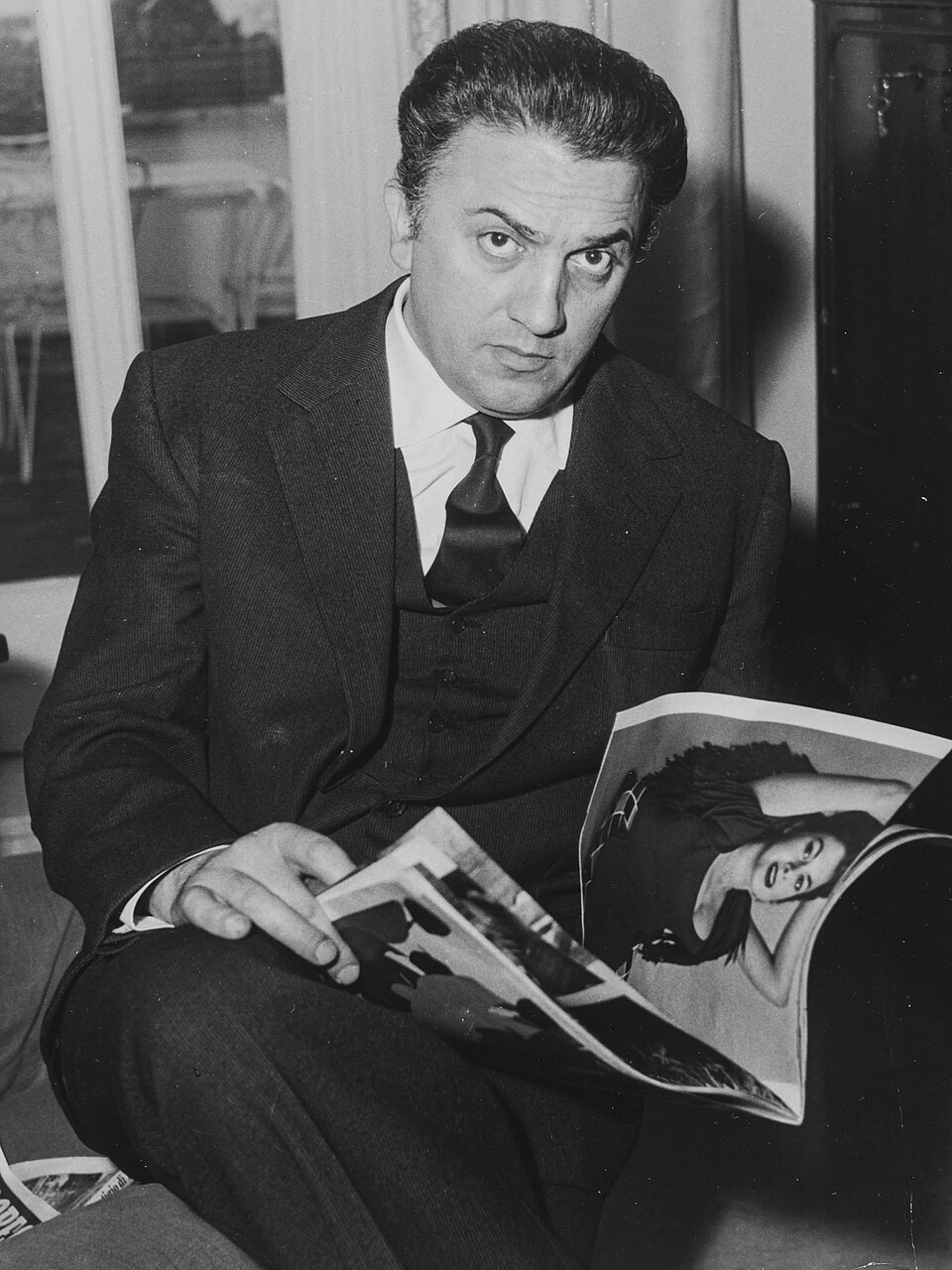 ​Fellini ontvangt de Academy award.