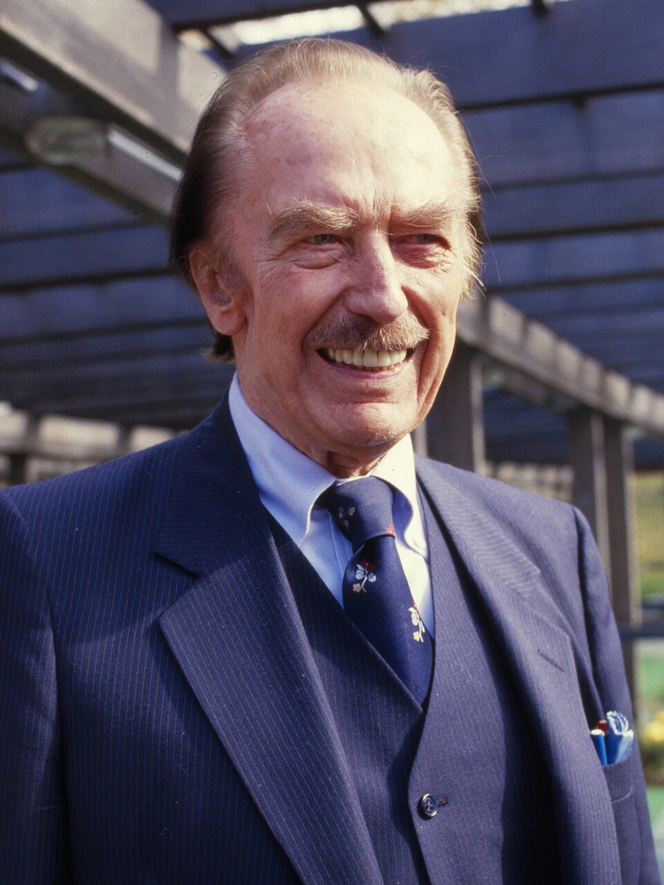 Fred Trump at Wollman Rink in Central Park, apparently in November 1986, during a celebration of the rink's restoration by his son Donald .