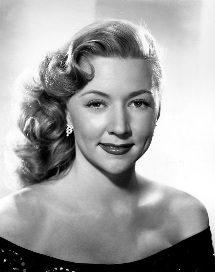 Publicity photo of Gloria Grahame