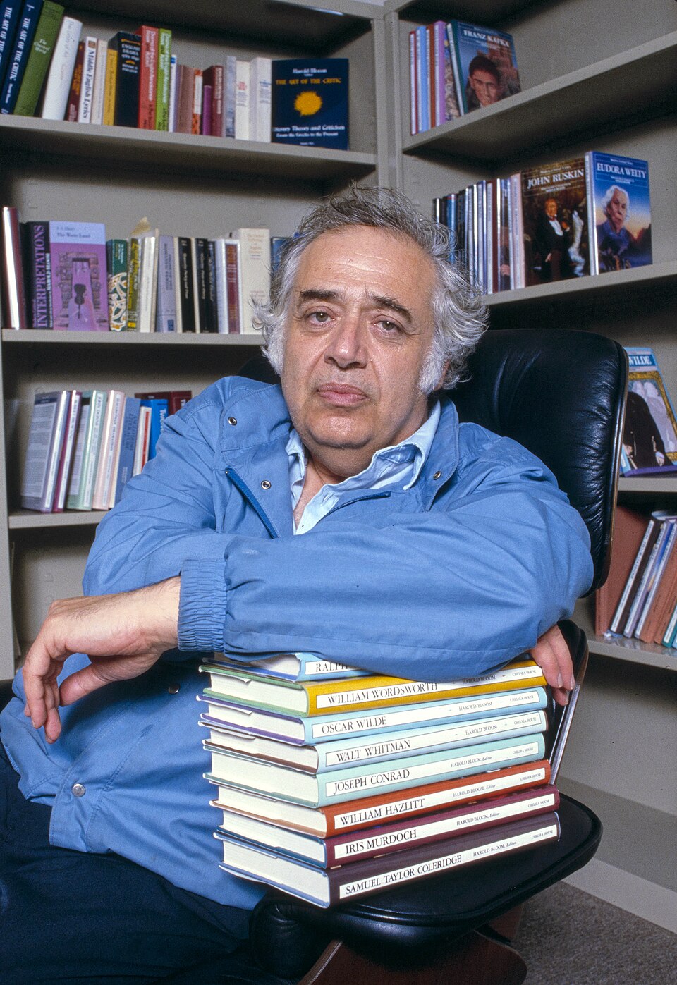 Title: Harold Bloom, literary critic, author, teacher at Yale Creator(s): Gotfryd, Bernard, photographer Date Created/Published: [1986] Medium: 1 photograph…