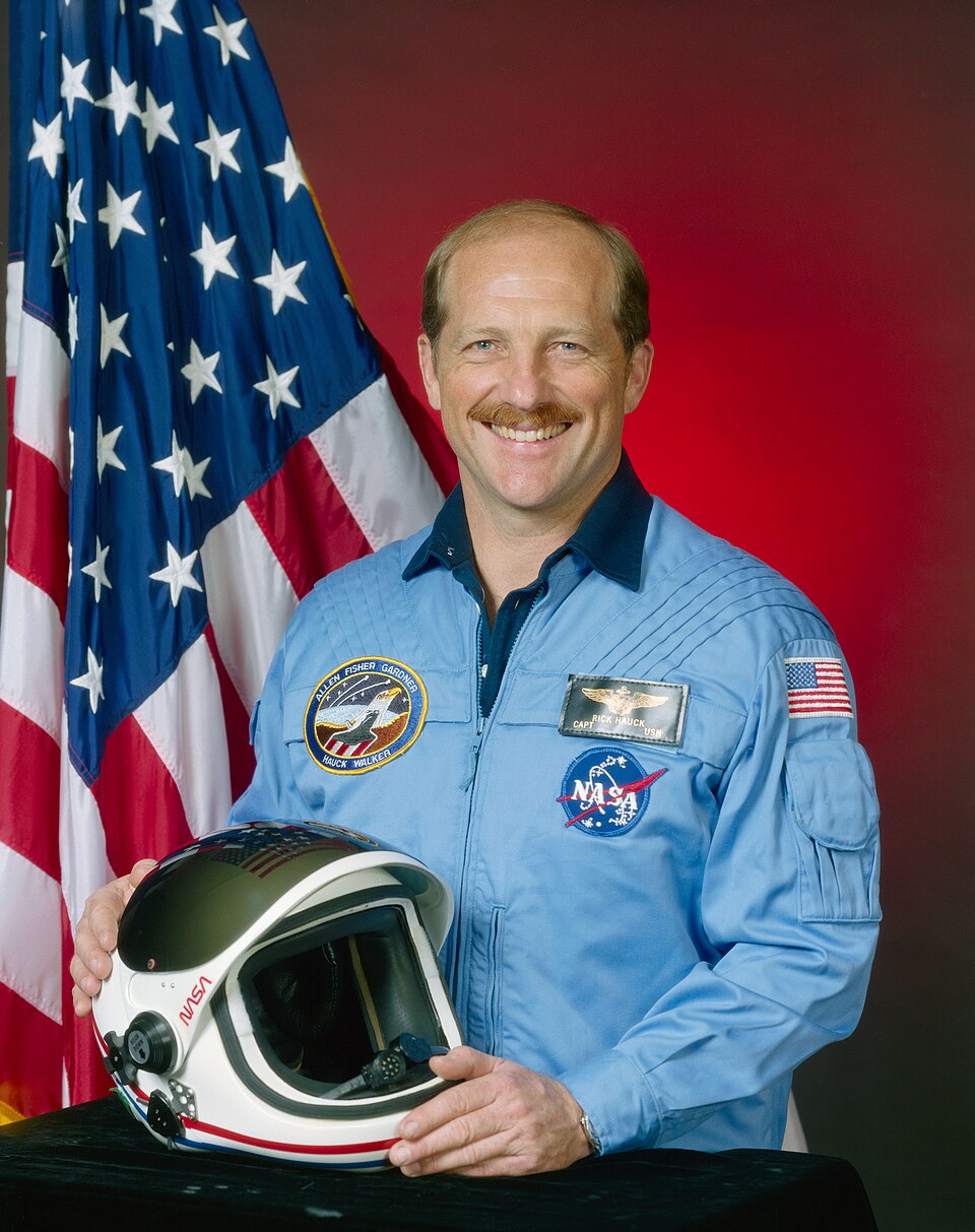 Official portrait of Astronaut Frederick H. "Rick" Hauck, taken after he was assigned as mission commander of the first flight after Challenger.