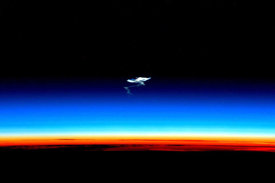 The remnants of #Soyuz's fiery plunge through the atmosphere. Congratulations on a successful landing #SoyuzTMA17M!