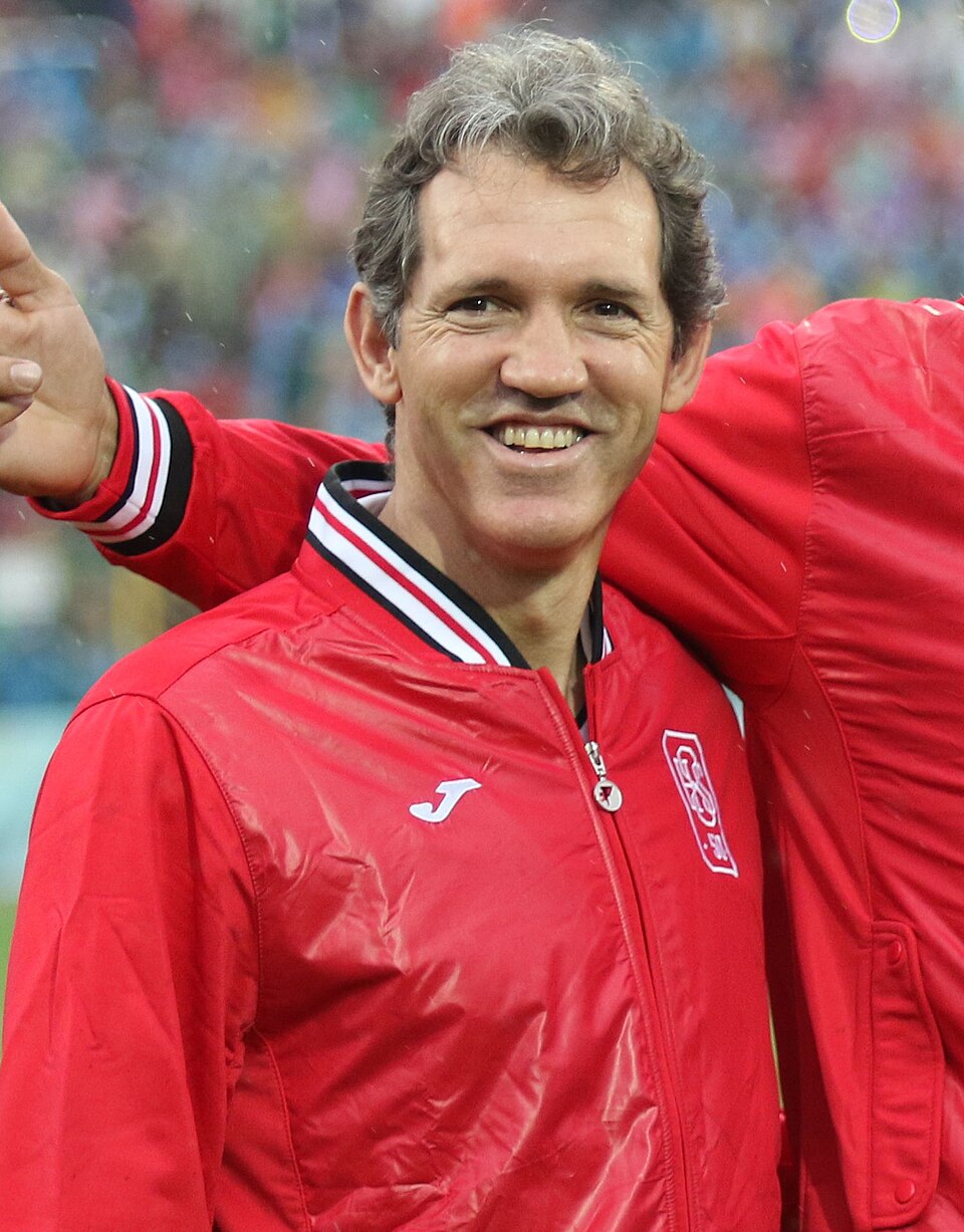 Ion Andoni Goikoetxea Lasa (born 21 October 1965) is a Spanish retired footballer. An attacking player of wide range, he operated in various positions on…