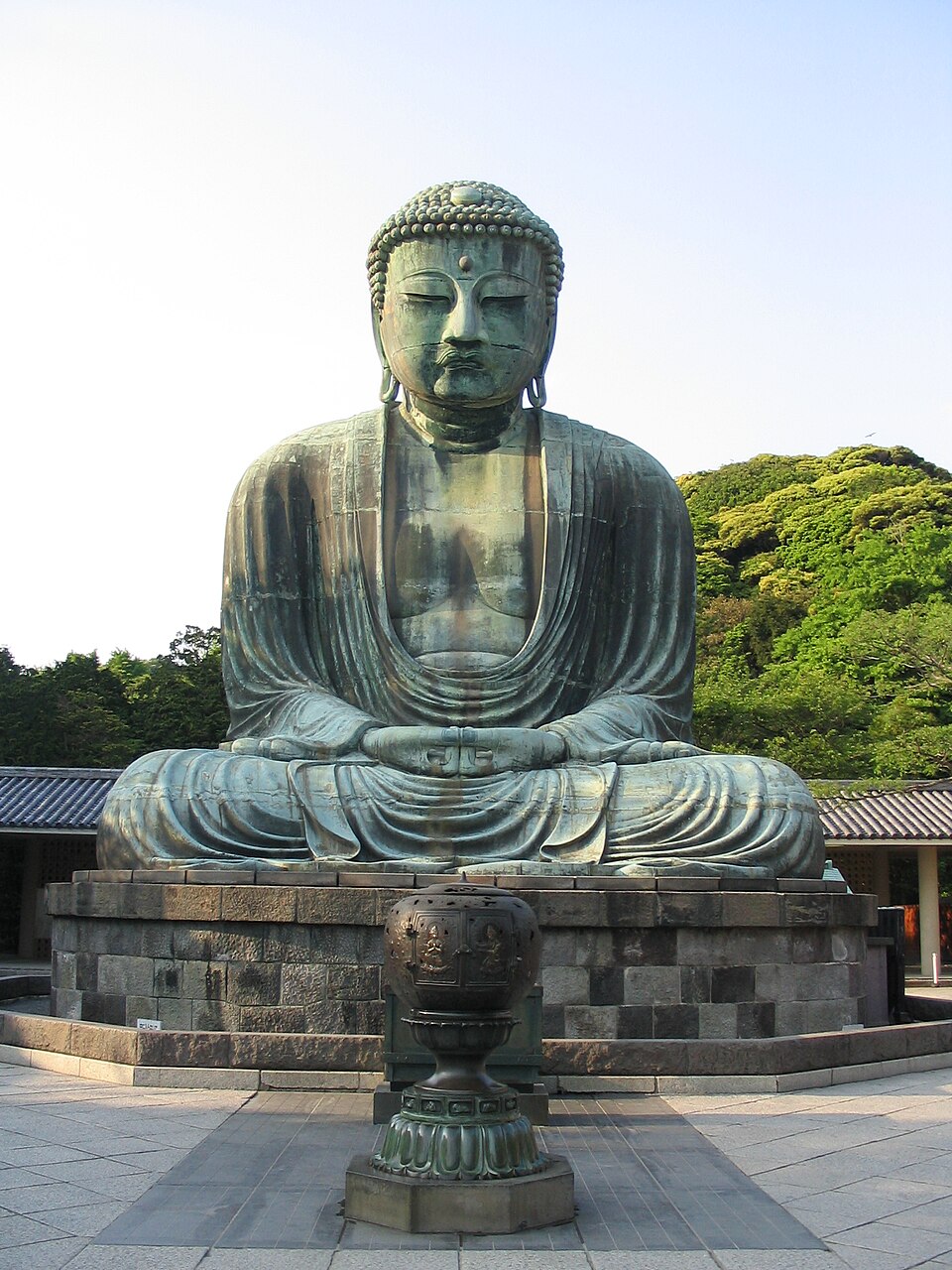 Buddha Daibutsu, Kamakura, Japan. This statue of Amitabha Buddha, made of bronze, is 11.40 m high and weights 93 t.