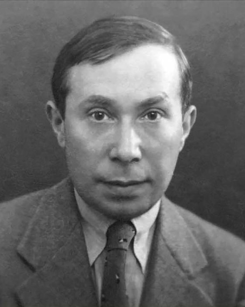 Portrait of Jewish political philosopher Leo Strauss, taken in the U.S. (New York) in 1939, from my family photoalbum.