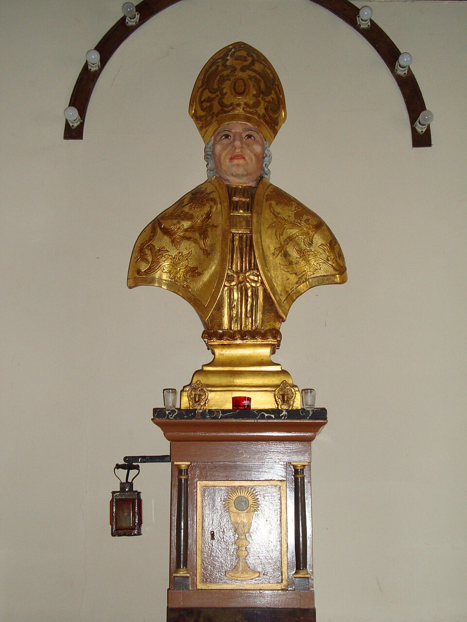 Lichos (Pyr-Atl, Fr) bust of Saint Grat.
