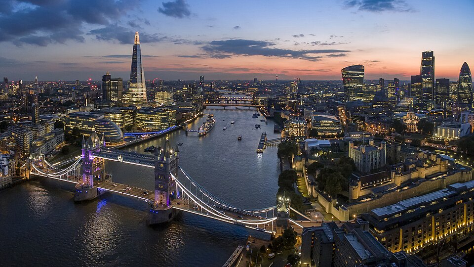 500px provided description: London Skyline [#sunset ,#architecture ,#cityscape ,#london ,#uk ,#skyline ,#financial district ,#thames ,#london bridge…