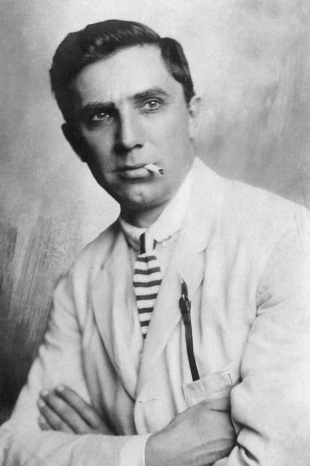 Lugosi Béla színművész.