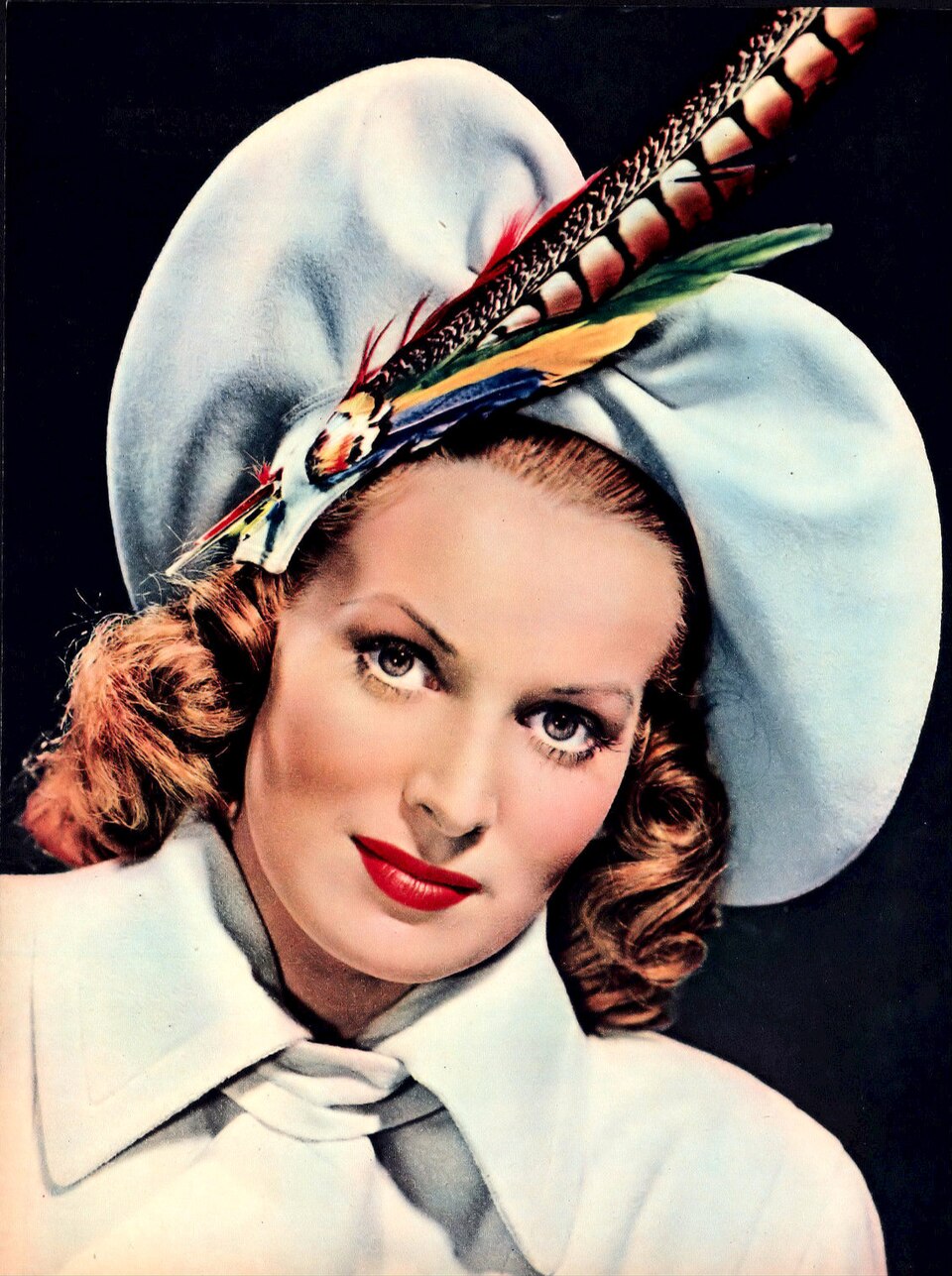Photo of Maureen O’Hara from ‘’Modern Screen’’ magazine.