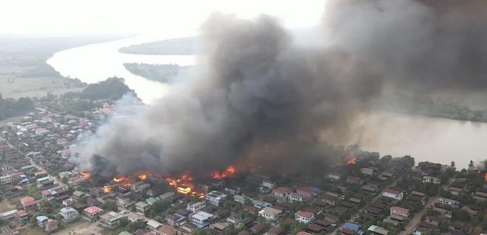 Mon State Kyomaro Township, According to local residents, many houses have been set on fire due to the SAC's air attack on Dhammatha village as well as…