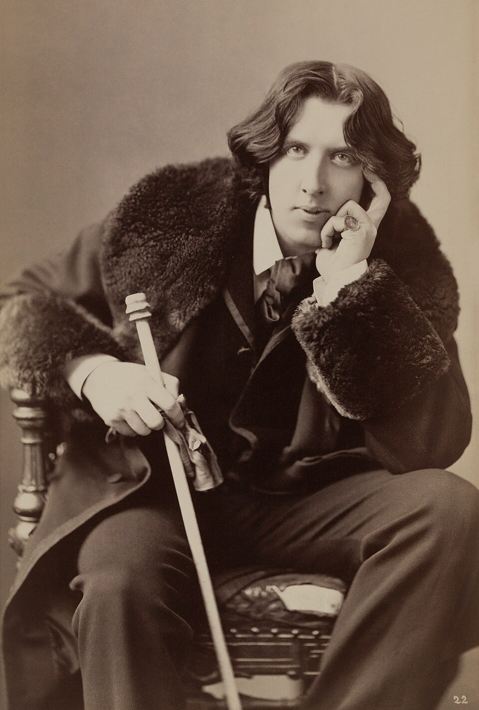 Oscar Wilde by Napoleon Sarony , albumen print on card mount, sheet 30.6 x 18.4 cm, on mount 33 x 19 cm. Notes 1045 U.S. Copyright Office. Title from item.…