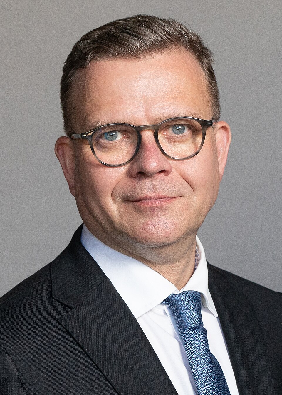 Petteri Orpo's official portrait in 2023