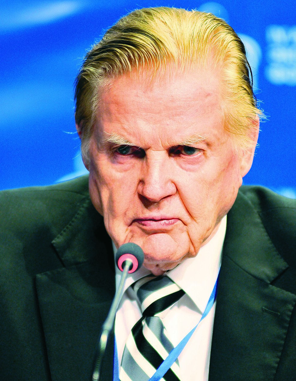 Robert Mundell, CC (born October 24, 1932) is a Nobel Prize-winning Canadian economist. Currently, Mundell is a professor of economics at Columbia…