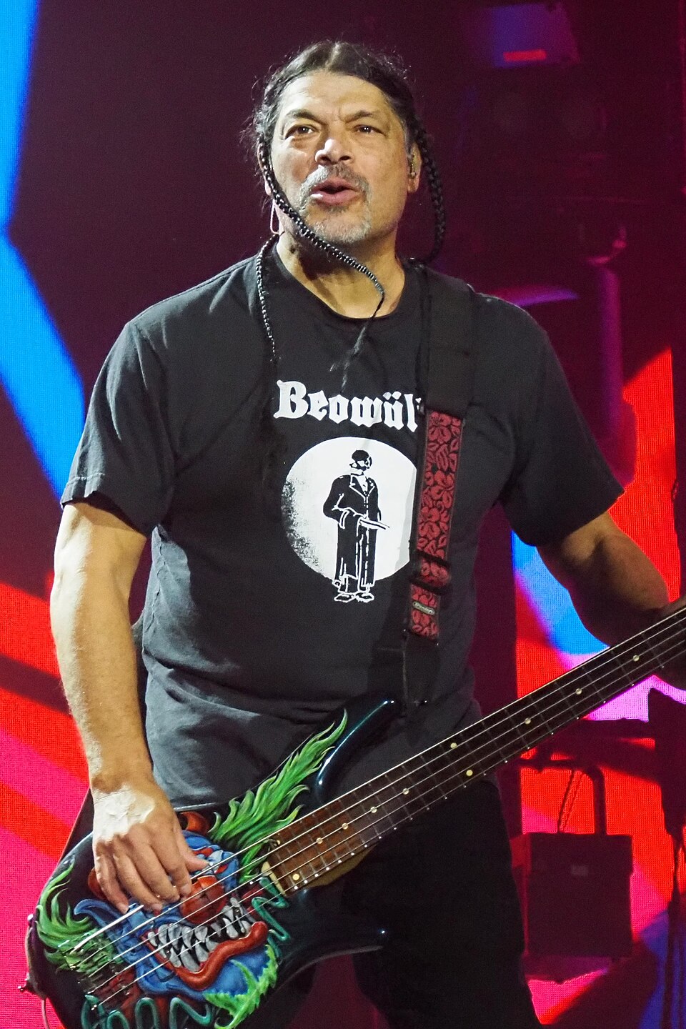 Robert Trujillo performing with Metallica at Marvel Stadium in Melbourne, Australia on November 8, 2025 during the band's M72 World Tour.