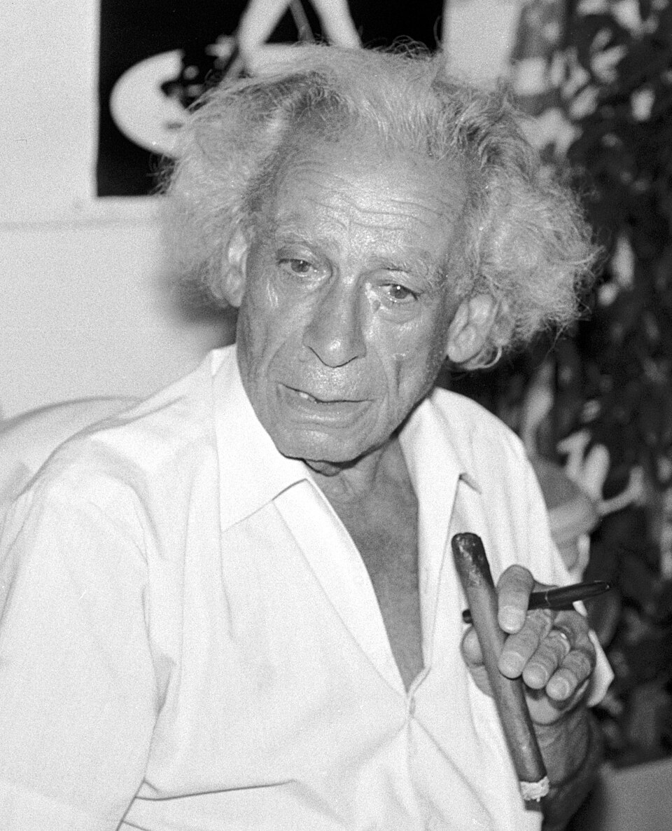 Le cinéaste américain Samuel Fuller à Deauville (Normandie, France) en 1987.