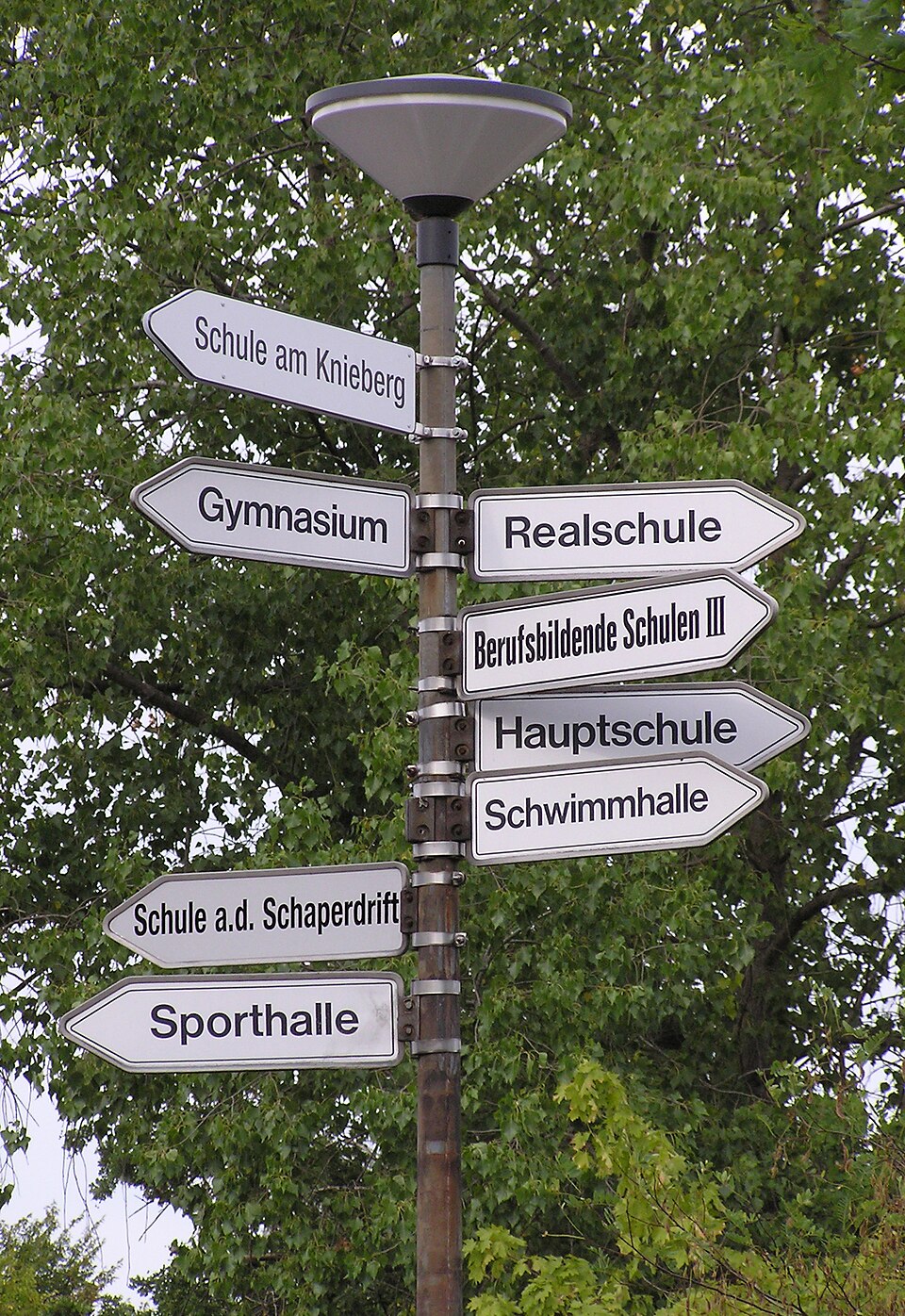 Schilder in Lüneburg