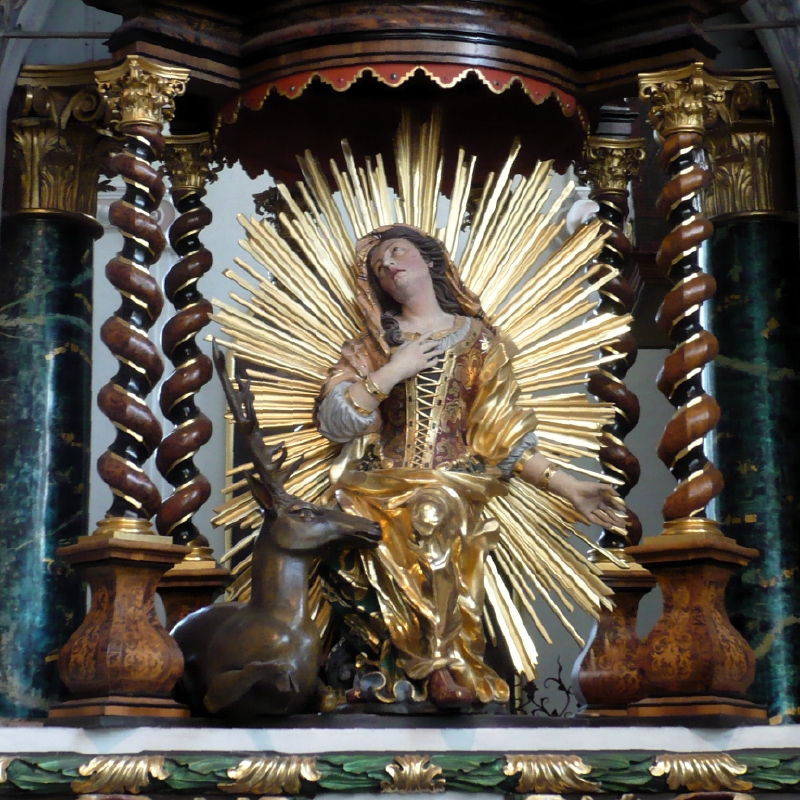 St. Idda, Statue bim Grab vo de Hailige im Chloster Füschinge