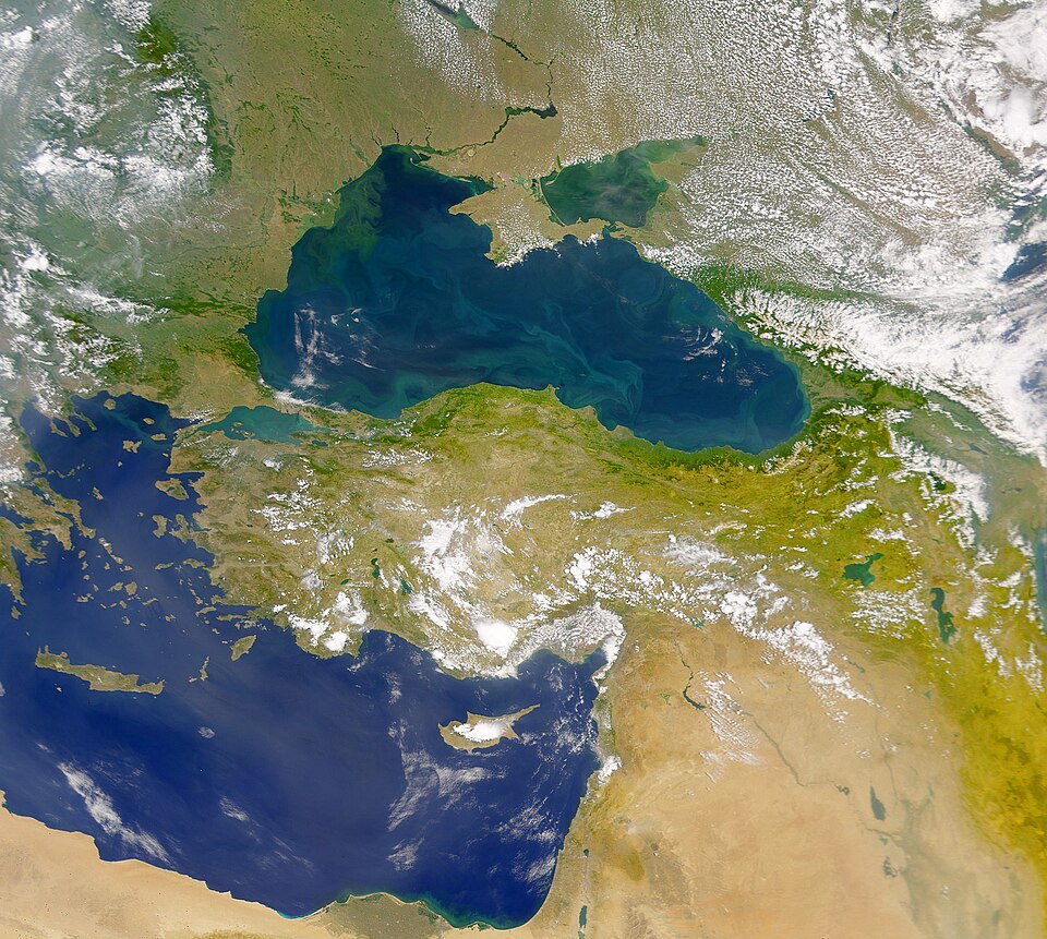 This cloud -free Sea-viewing Wide Field-of-view Sensor (SeaWiFS) view of the Black Sea reveals the colourful interplay of currents on the lake’s surface.…