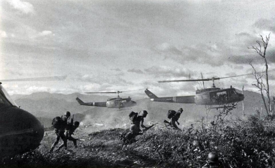 Soldiers of the Army of Vietnam (ARVN) 1st Batallion, 6th Regiment, are airlifted to "Landing Zone Kala" northeast of Khâm Đức, Vietnam, by U.S. Army UH-1H…