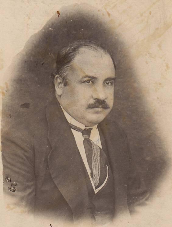 Ziya Gökalp'ın meşhur fotoğrafının orijinali.